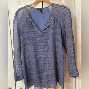 Oasis Blue Top by the brand NIC+ZOE EUC Size XS runs big PTP 19 Length 27